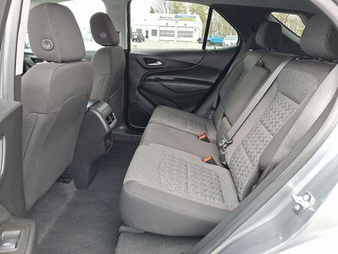 Used 2023 Chevrolet Equinox LT image 11