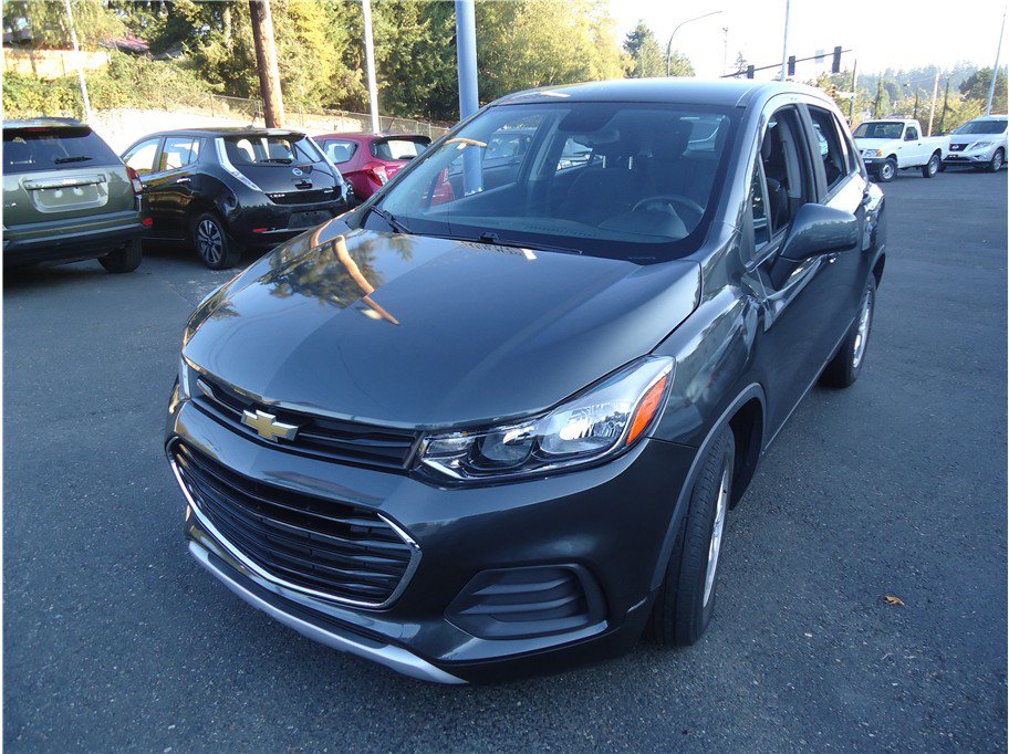 Used 2020 Chevrolet Trax LS FWD image 1