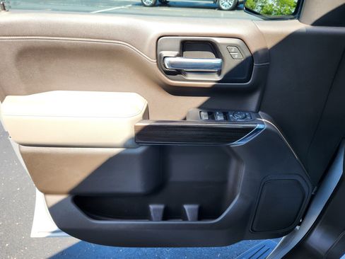 Used 2019 Chevrolet Silverado 1500 LT w/ All-Star Edition AWD/4WD image 24
