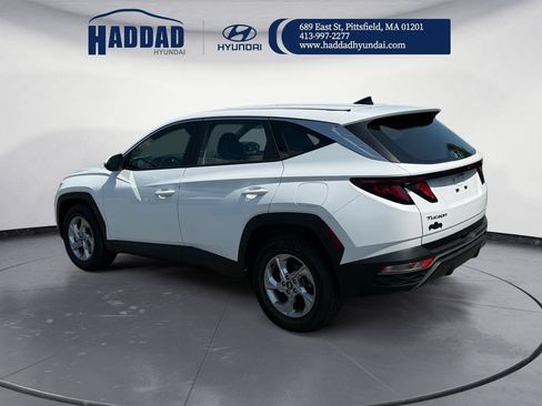 Used 2024 Hyundai Tucson SE AWD/4WD image 3