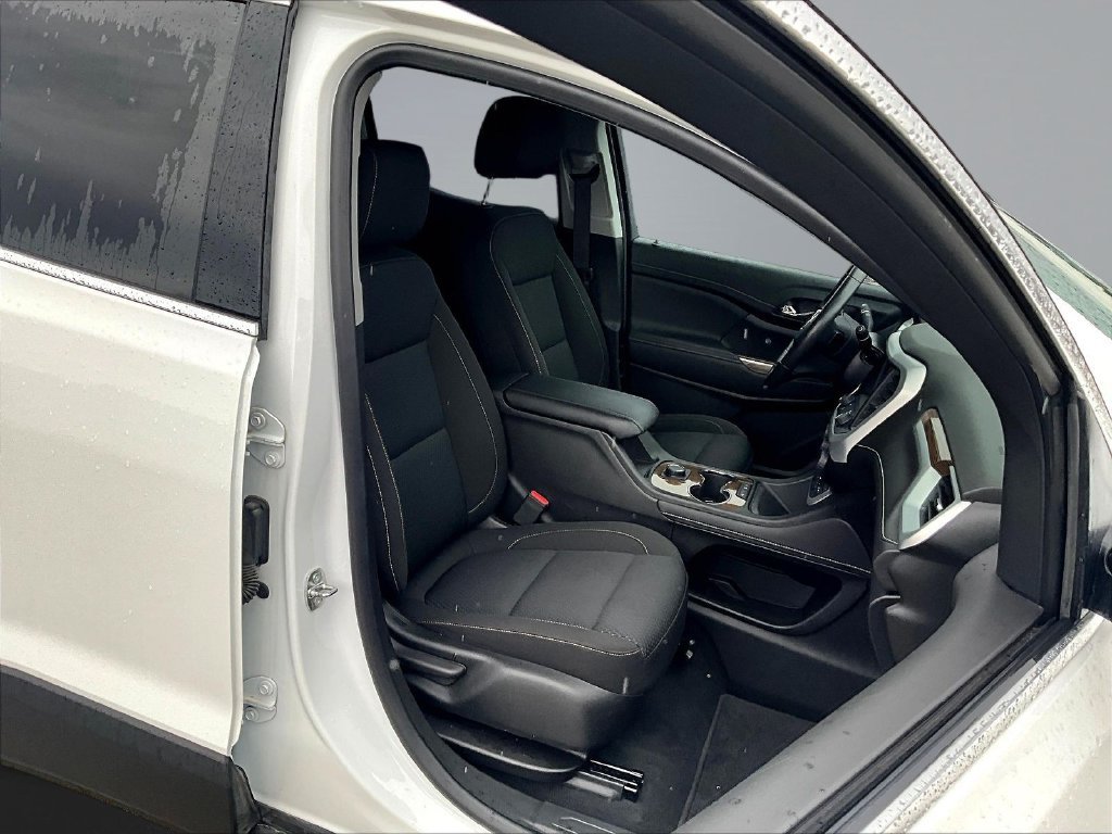 Used 2023 GMC Acadia SLE FWD image 35