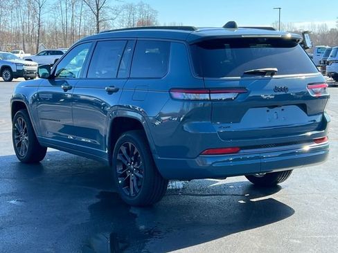 New 2026 Jeep Grand Cherokee L Limited AWD/4WD image 10