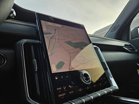 New 2026 GMC Acadia Elevation image 15