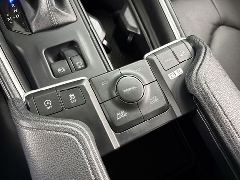 Used 2026 Toyota Grand Highlander XLE image 37