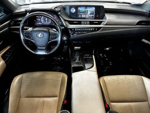 Used 2019 Lexus ES 350 w/ Premium Package FWD image 14