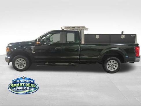 Used 2020 Ford F250 XL w/ STX Appearance Package image 2