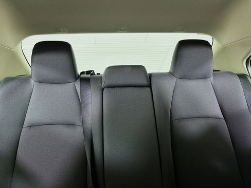 Used 2022 Toyota Corolla LE image 29