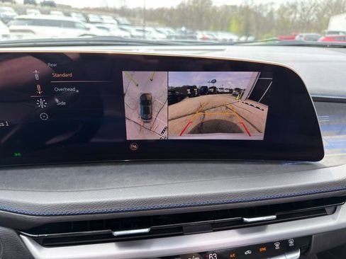 Used 2025 Cadillac XT4 Sport w/ Cold Weather Package image 26