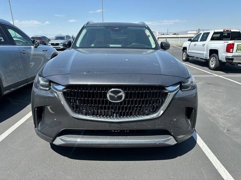 Used 2024 MAZDA CX-90 Plug-In Hybrid w/ Premium Pkg AWD/4WD image 2