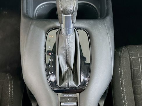 Used 2024 Honda HR-V LX image 23