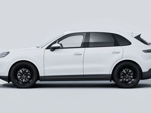 New 2026 Porsche Cayenne image 2