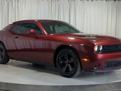 Used 2019 Dodge Challenger SXT