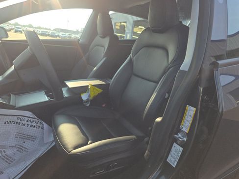 Used 2025 Tesla Model 3 Long Range AWD/4WD image 11