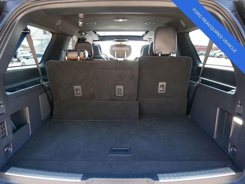 Used 2024 Lincoln Navigator L Reserve AWD/4WD image 10