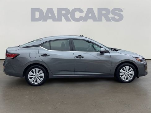 Used 2024 Nissan Sentra S image 8