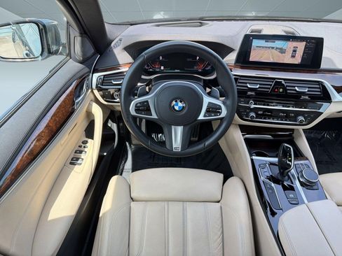 Used 2020 BMW 540i w/ M Sport Package RWD image 28