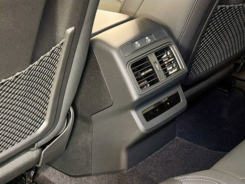 New 2025 Audi Q5 2.0T Premium Plus image 17