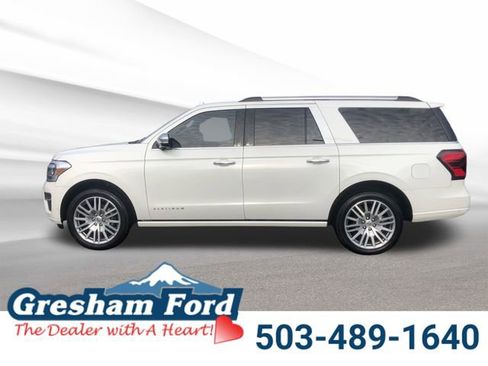 Used 2024 Ford Expedition Max Platinum image 2