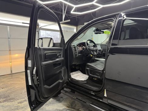 Used 2014 RAM 1500 Sport w/ Remote Start & Security Group image 9