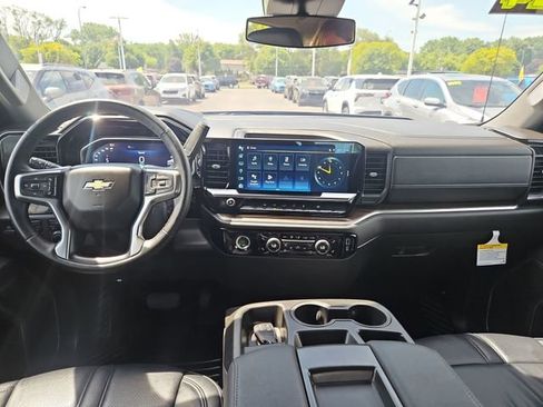 Used 2024 Chevrolet Silverado 1500 LT AWD/4WD image 13
