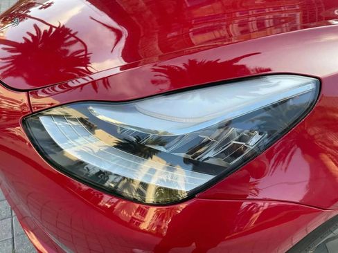 Used 2022 Tesla Model 3 image 37