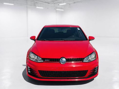 Used 2015 Volkswagen GTI S image 2