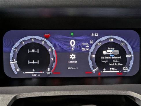 Used 2025 Toyota 4Runner TRD Off-Road Premium w/ Tow Technology Package AWD/4WD image 11