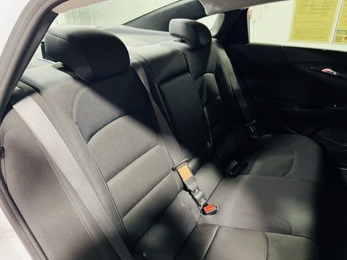 Used 2023 Chevrolet Malibu LT image 30