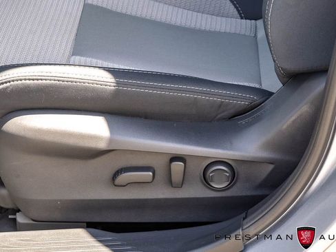 Used 2025 Subaru Outback Premium AWD/4WD image 19