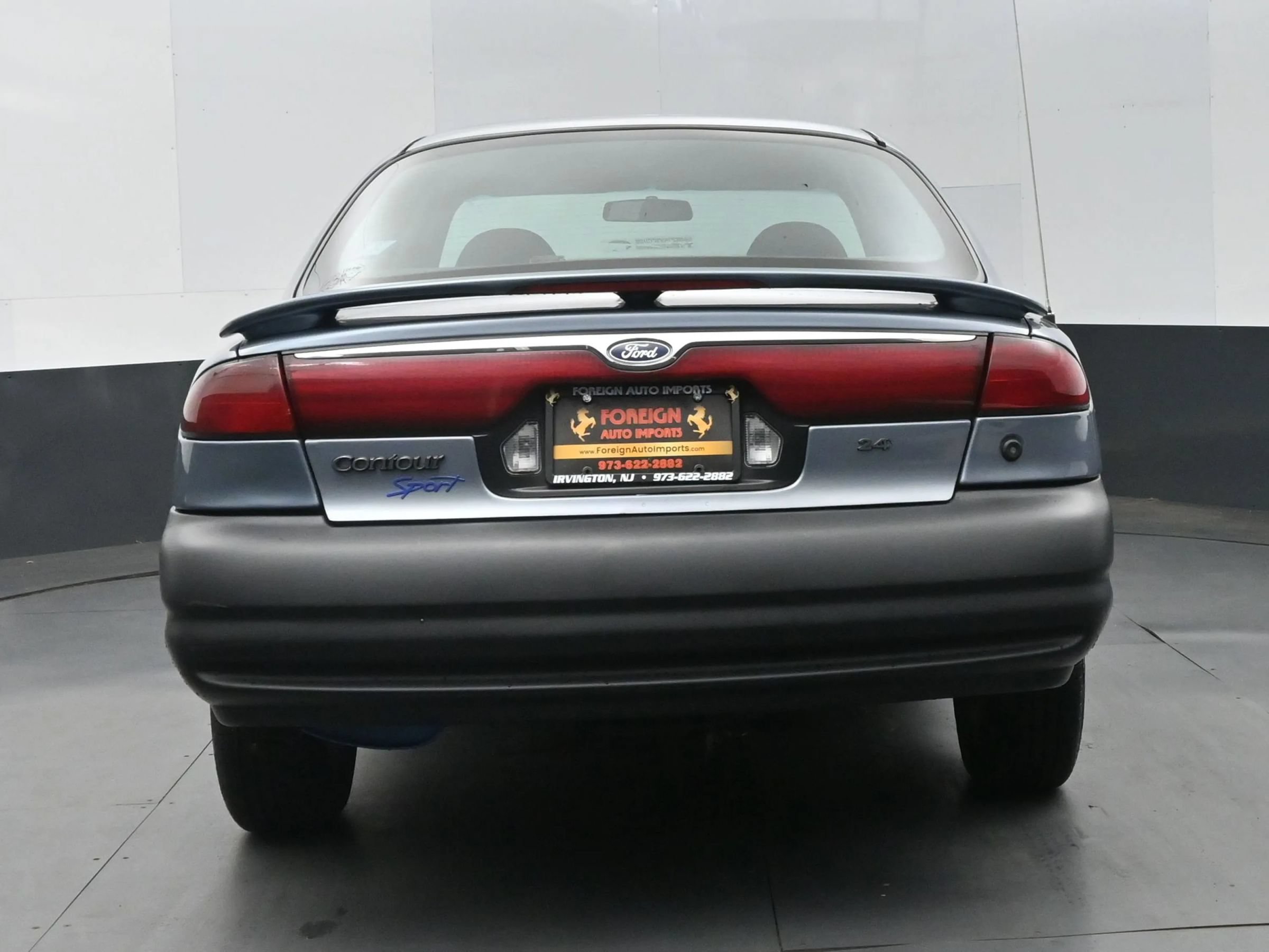 Used 2000 Ford Contour SE FWD image 8