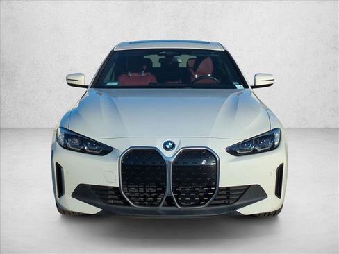 Used 2023 BMW i4 eDrive35 RWD image 2
