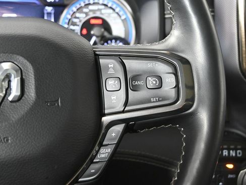 Used 2020 RAM 1500 Limited AWD/4WD image 38