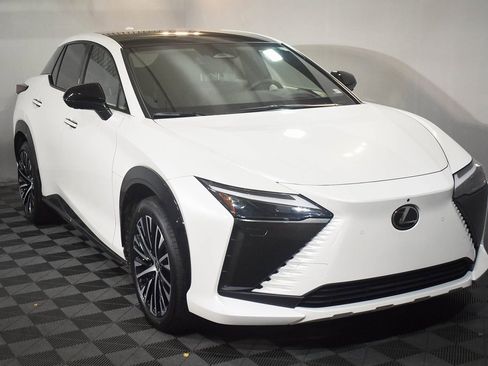 Certified 2023 Lexus RZ 450e Premium image 1