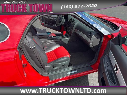 Used 2002 Ford Thunderbird RWD image 10