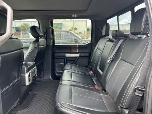 Used 2019 Ford F150 Lariat image 12