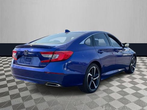 Used 2019 Honda Accord Sport image 5