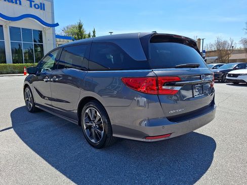 Used 2024 Honda Odyssey Elite image 4