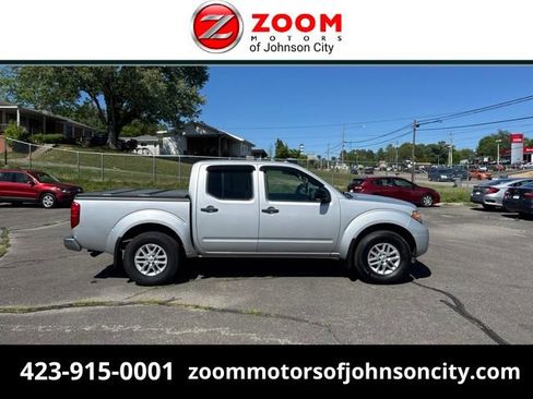 Used 2016 Nissan Frontier SV w/ SV Value Truck Package AWD/4WD image 1