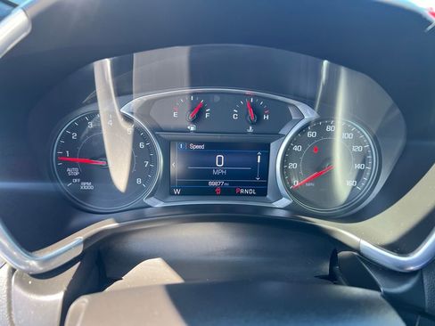 Used 2019 Chevrolet Equinox LT image 42