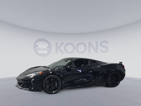 New 2025 Chevrolet Corvette E-Ray image 7