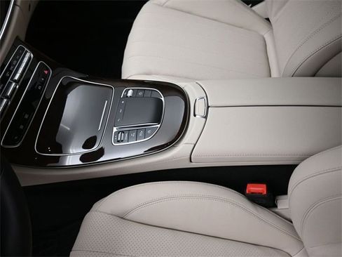 Used 2023 Mercedes-Benz E 350 E 350 image 31