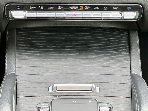 Certified 2023 Mercedes-Benz GLS 450 GLS 450 image 29