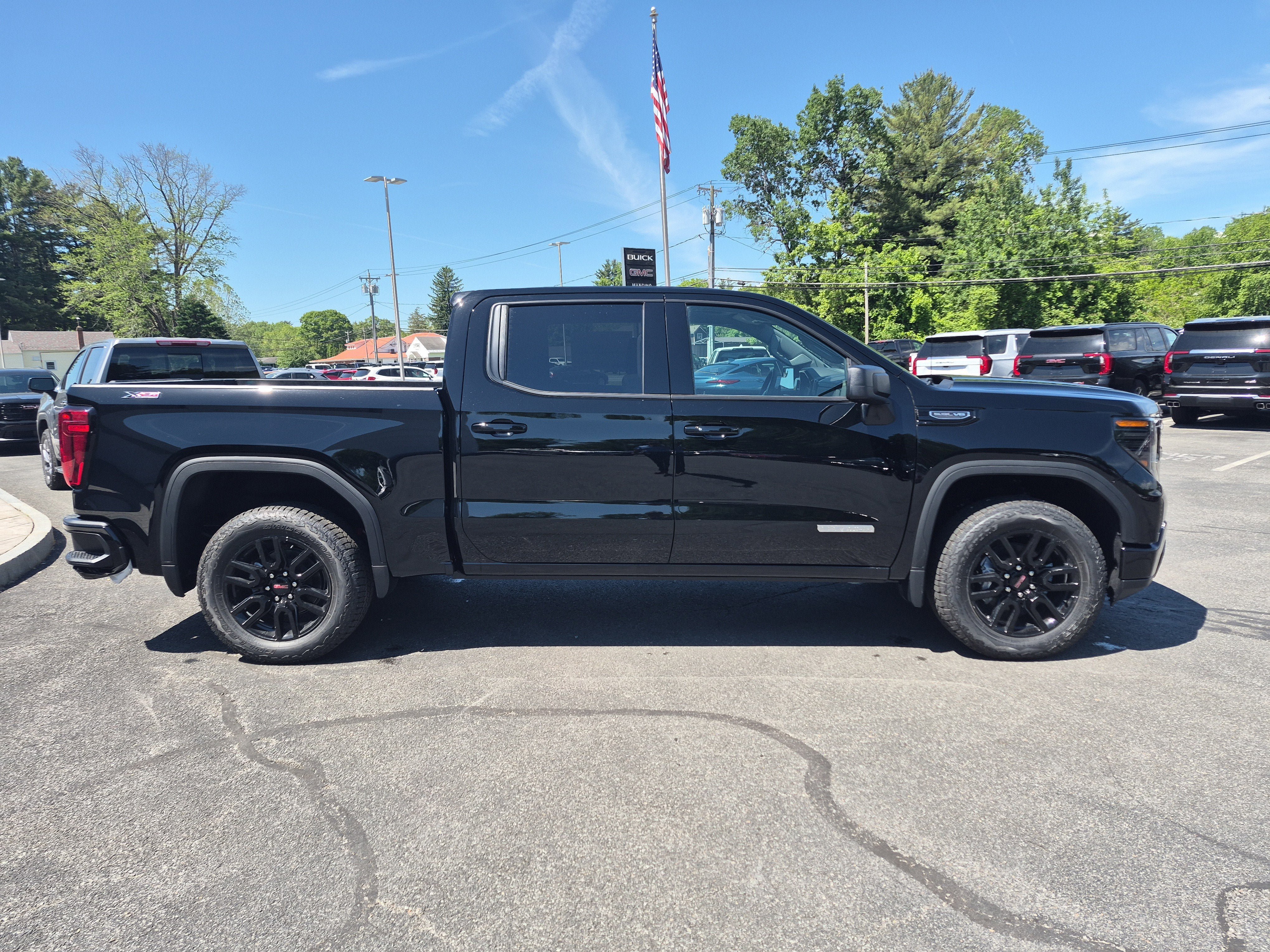 Used 2026 GMC Sierra 1500 Elevation w/ Preferred Package AWD/4WD image 18