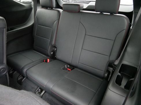 Certified 2024 Chevrolet Traverse RS w/ LPO, Floor Liner Package image 20