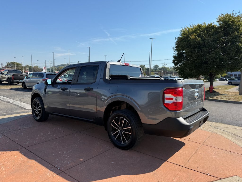 Used 2022 Ford Maverick XL FWD image 4