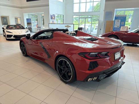 Used 2023 Chevrolet Corvette Stingray Preferred Conv w/ 2LT RWD image 7