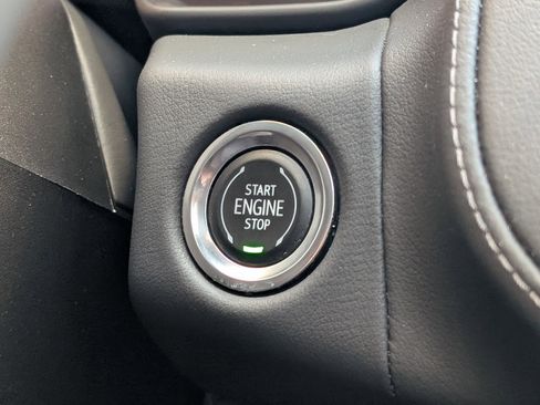 Used 2023 Chevrolet Tahoe Z71 w/ Luxury Package image 35