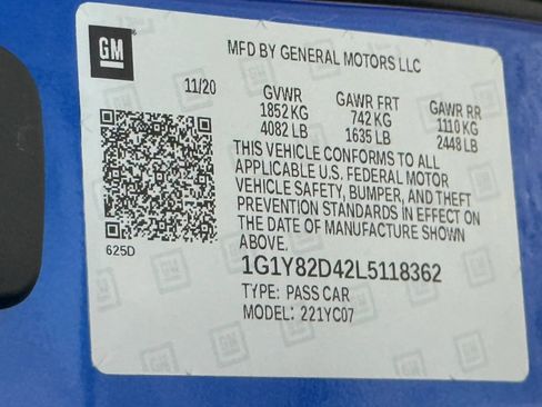 Used 2020 Chevrolet Corvette Stingray Premium Cpe w/ 3LT Preferred Equipment Group RWD image 63