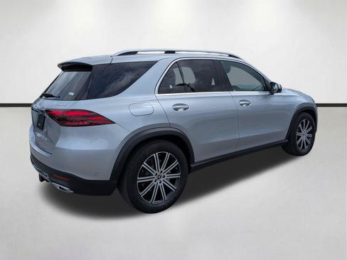 Used 2025 Mercedes-Benz GLE 450 4MATIC image 4