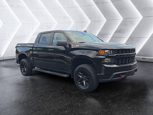 Used 2021 Chevrolet Silverado 1500 Custom Trail Boss w/ LPO, Dark Essentials Package AWD/4WD image 7